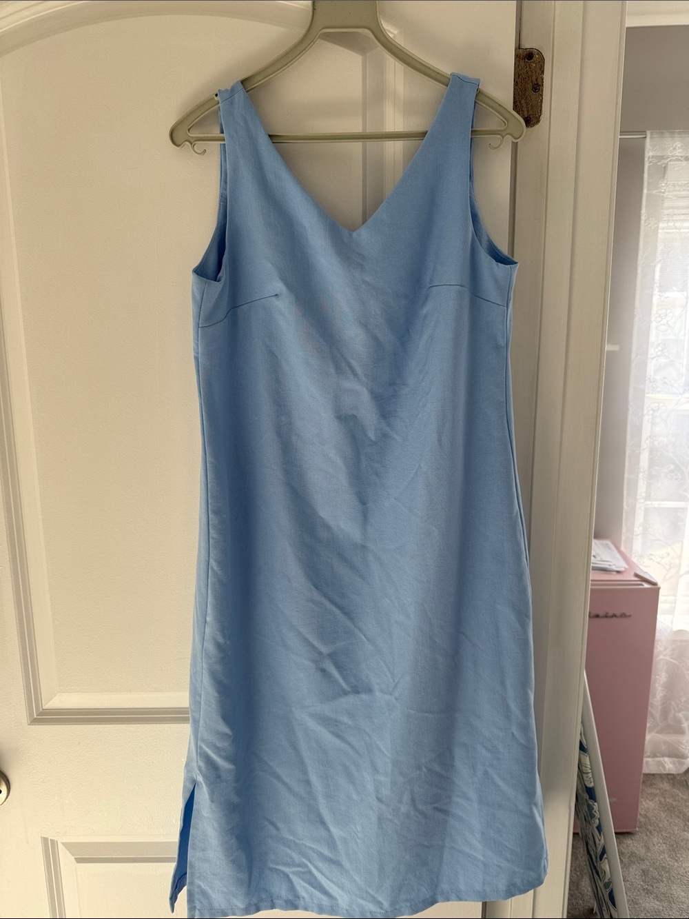 Light Blue V-Neck Sleeveless Women's Dress
